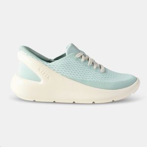 Kizik Roamer Hands free Slip on Sneaker New in Box Crystal Blue Teal Women’s 10